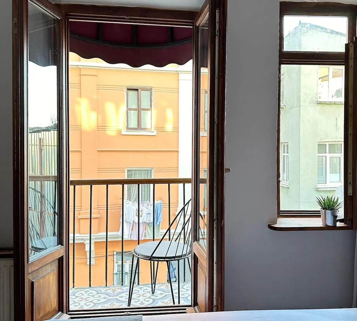 Perahomes Wooden Flat With Small Balcony Istanbul 0*,  Turkey